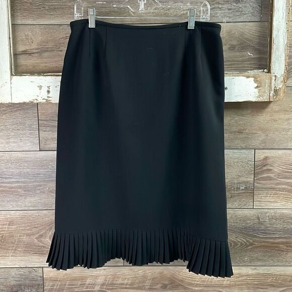 LE SUIT Women Slippery Polyester Pencil Skirt Pleated Bottom Black Size 14 - Picture 1 of 8